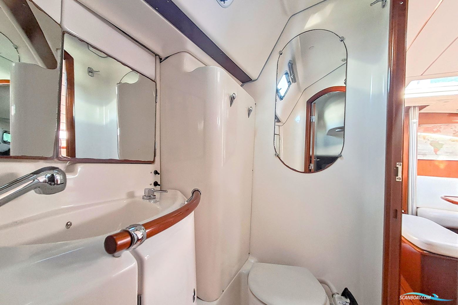 Beneteau 423