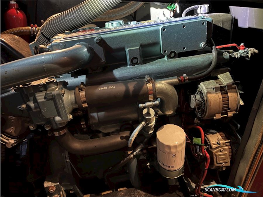 Beneteau 50 - Custom Made Decksalon