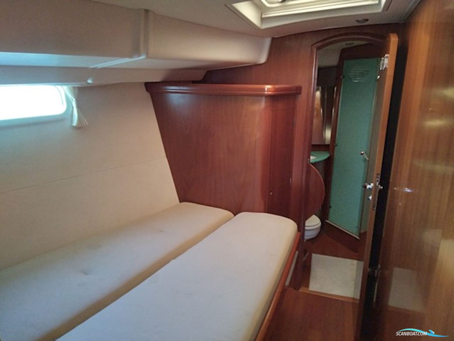 Beneteau 57