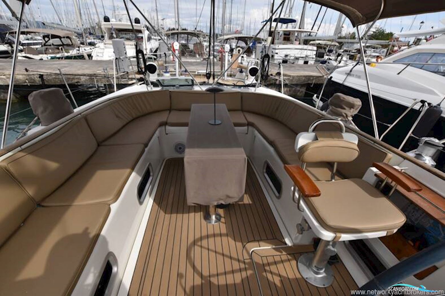 Beneteau 57