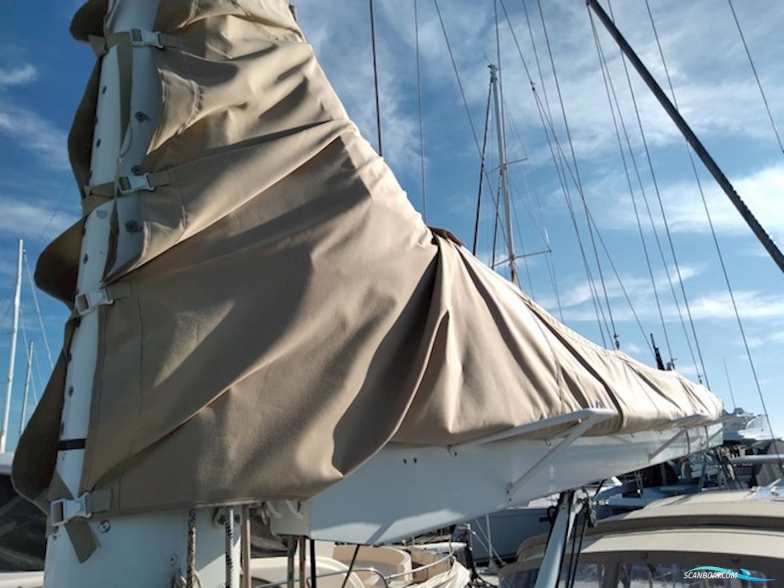 Beneteau 57
