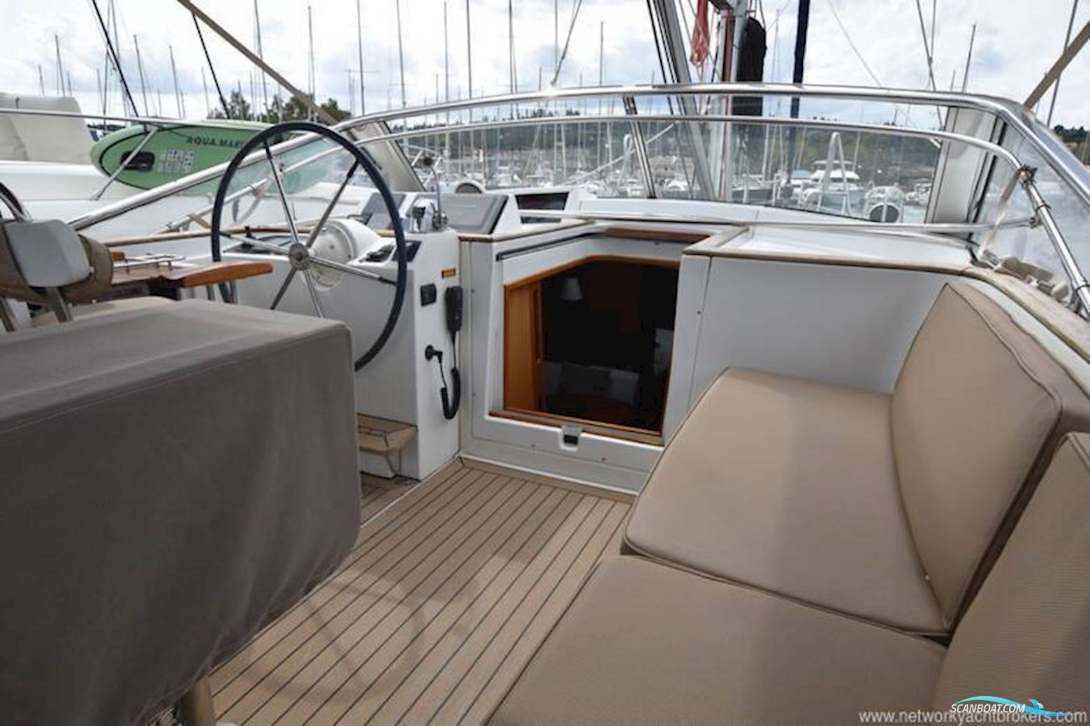 Beneteau 57