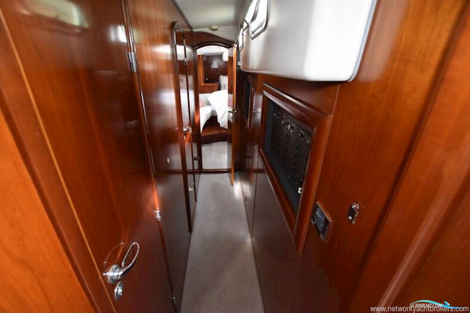 Beneteau 57