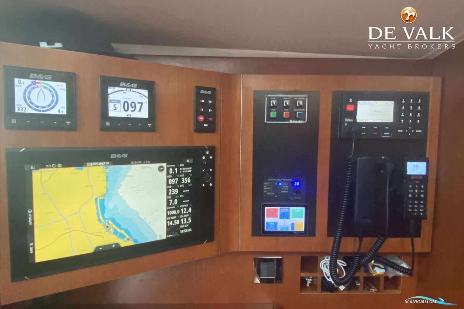 Beneteau 57