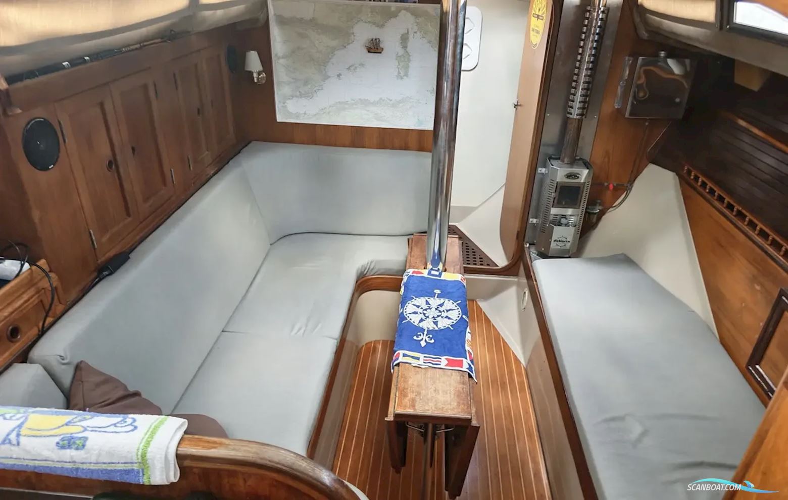 Beneteau Evasion 37