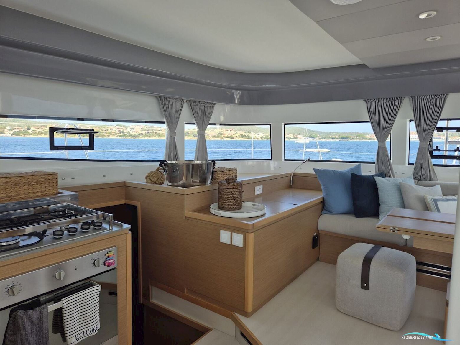 Beneteau Excess 15