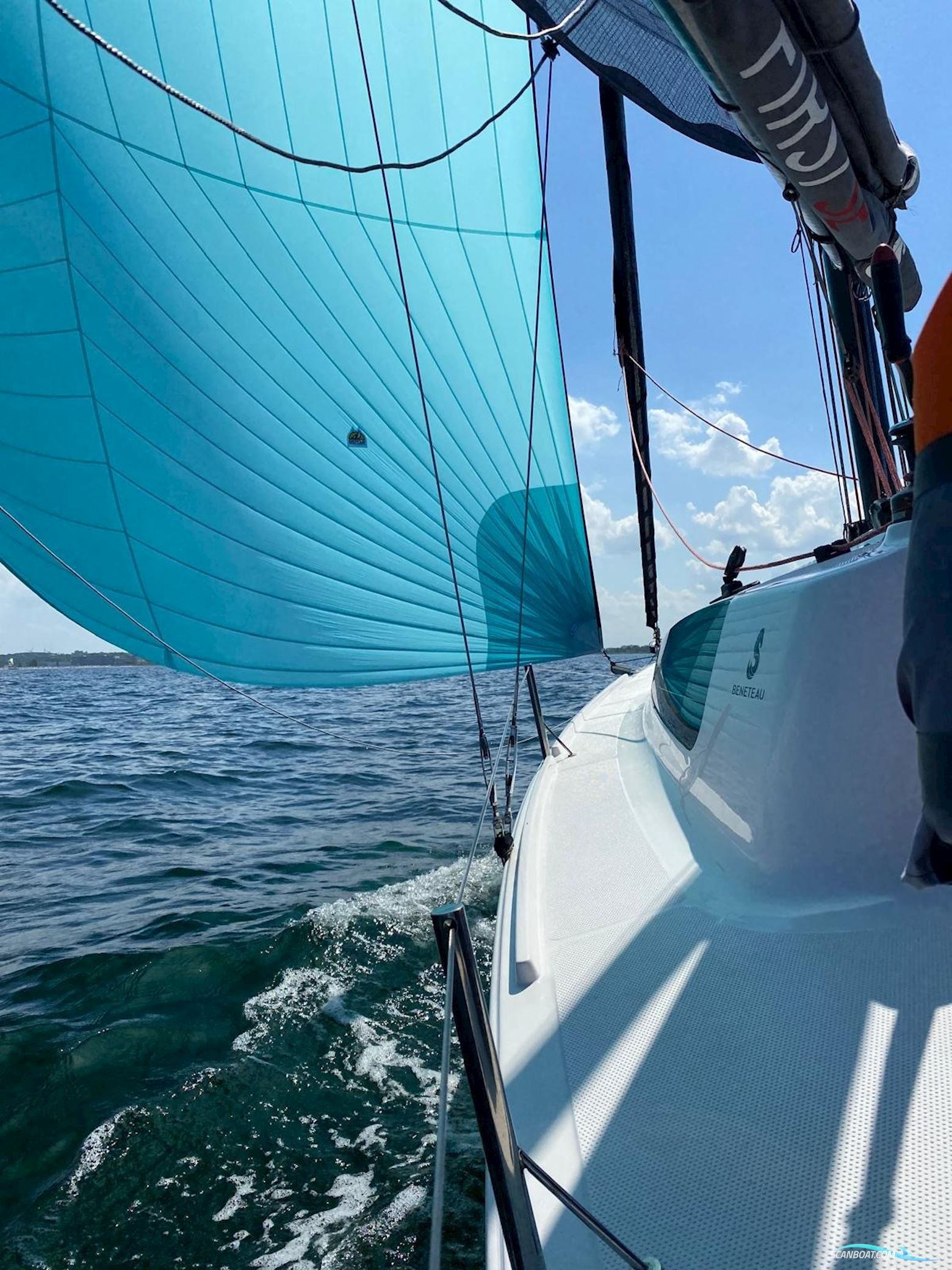 Beneteau First 24