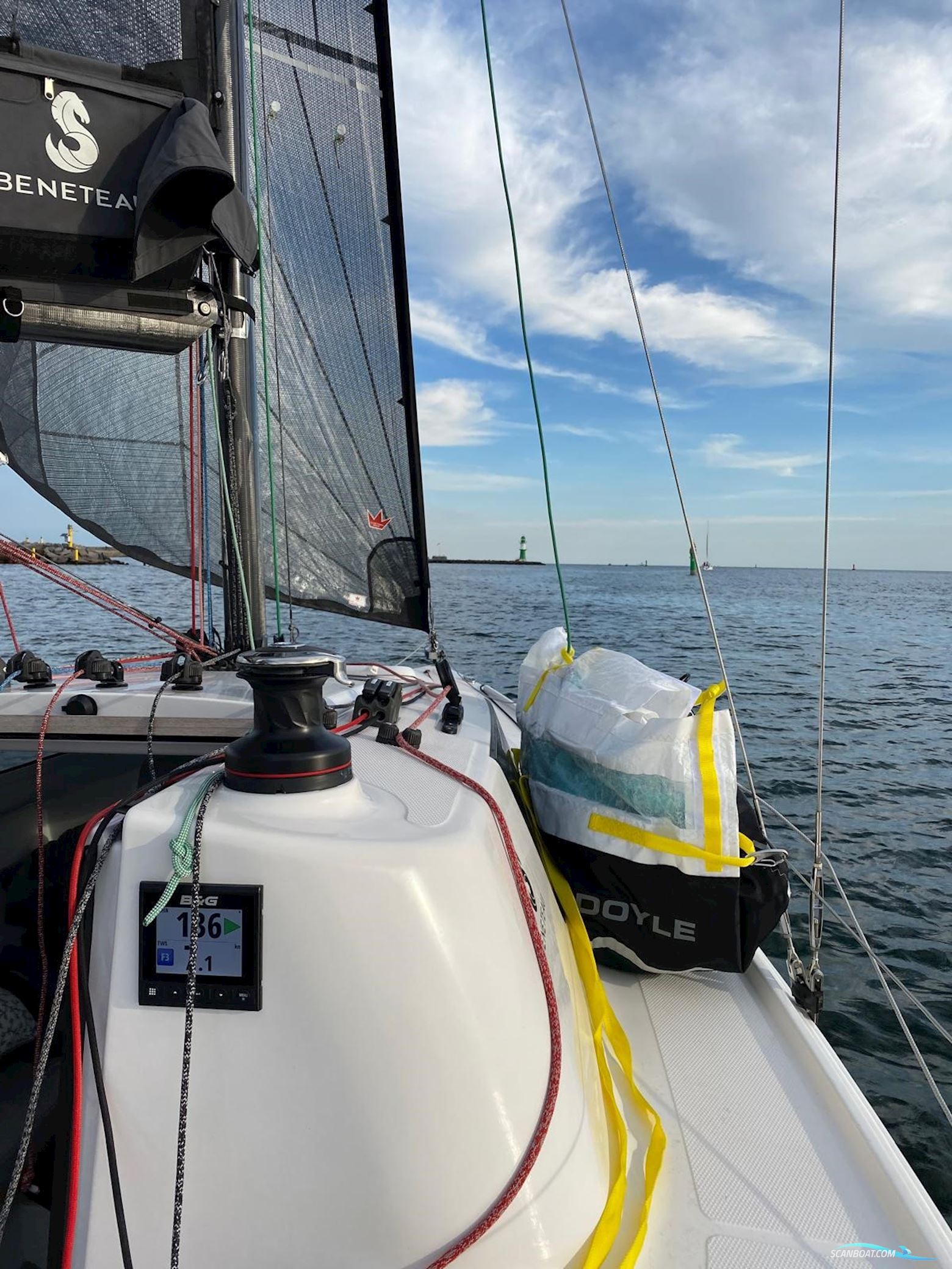 Beneteau First 24