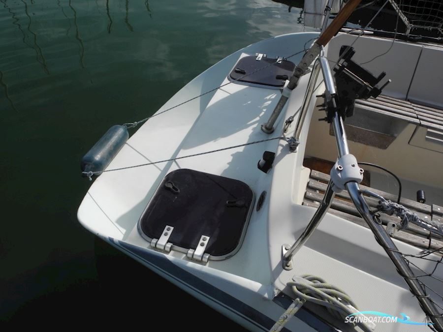 Beneteau First 25 Lifting Keel