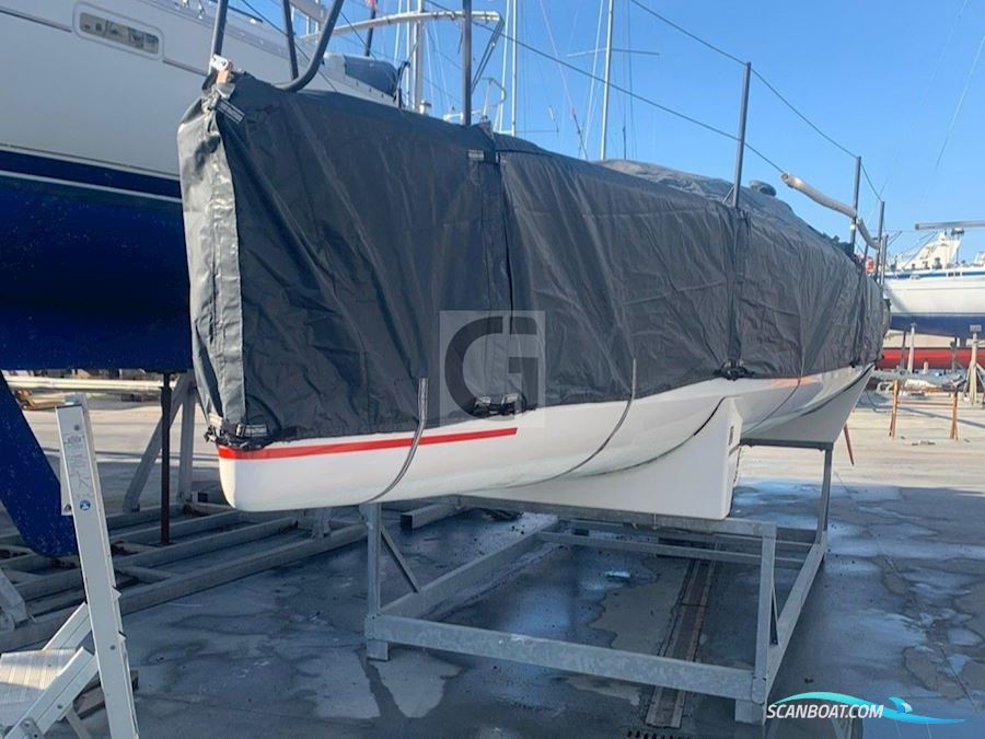 Beneteau First 27 SE