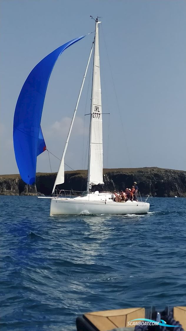 Beneteau First 27.7 