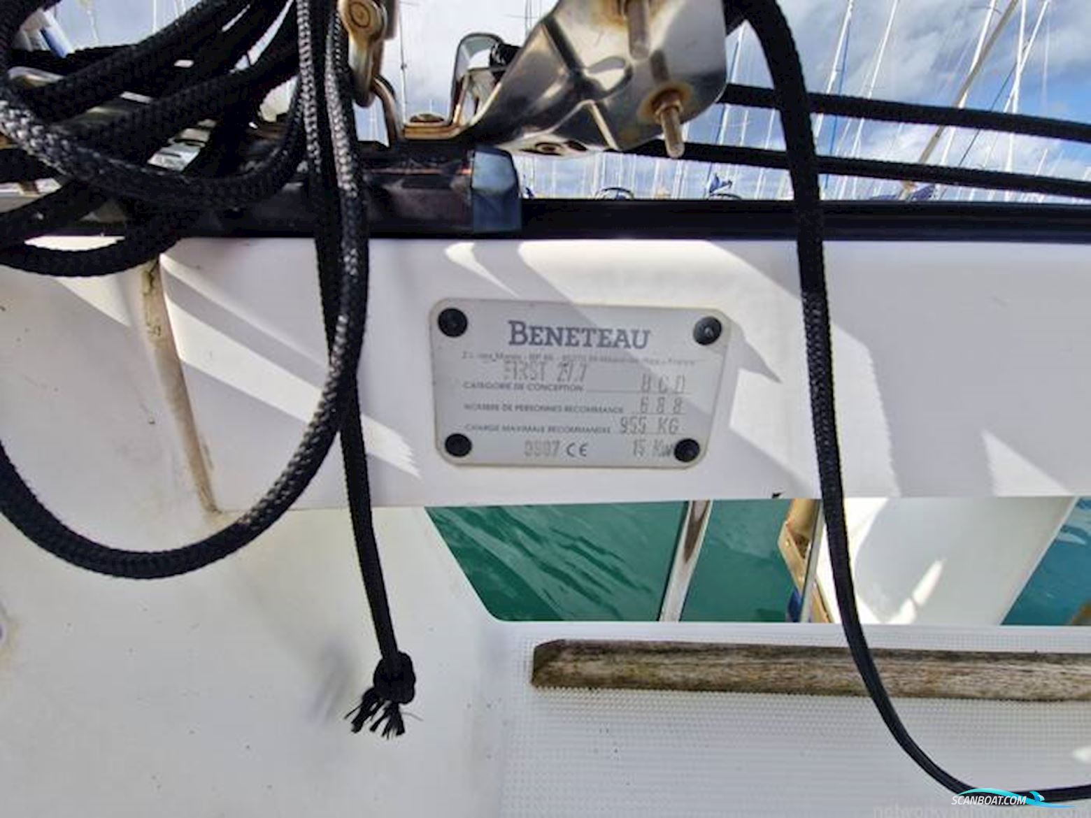 Beneteau First 27.7