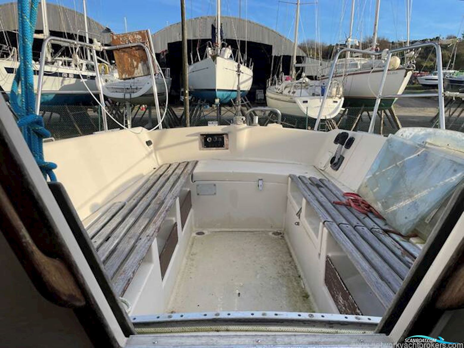 Beneteau First 28