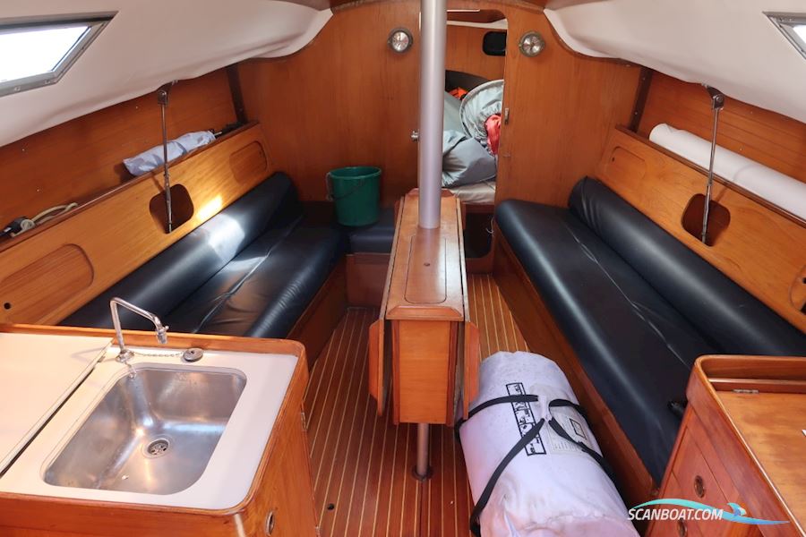Beneteau First 29