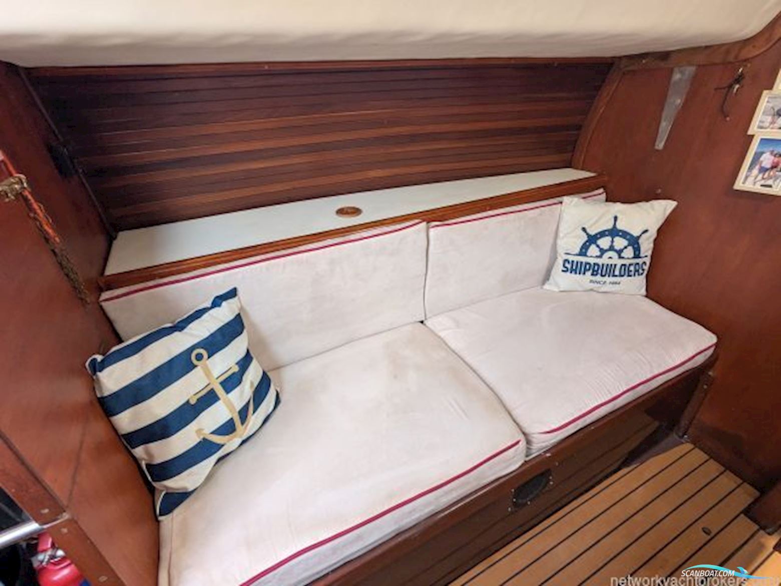 Beneteau First 30