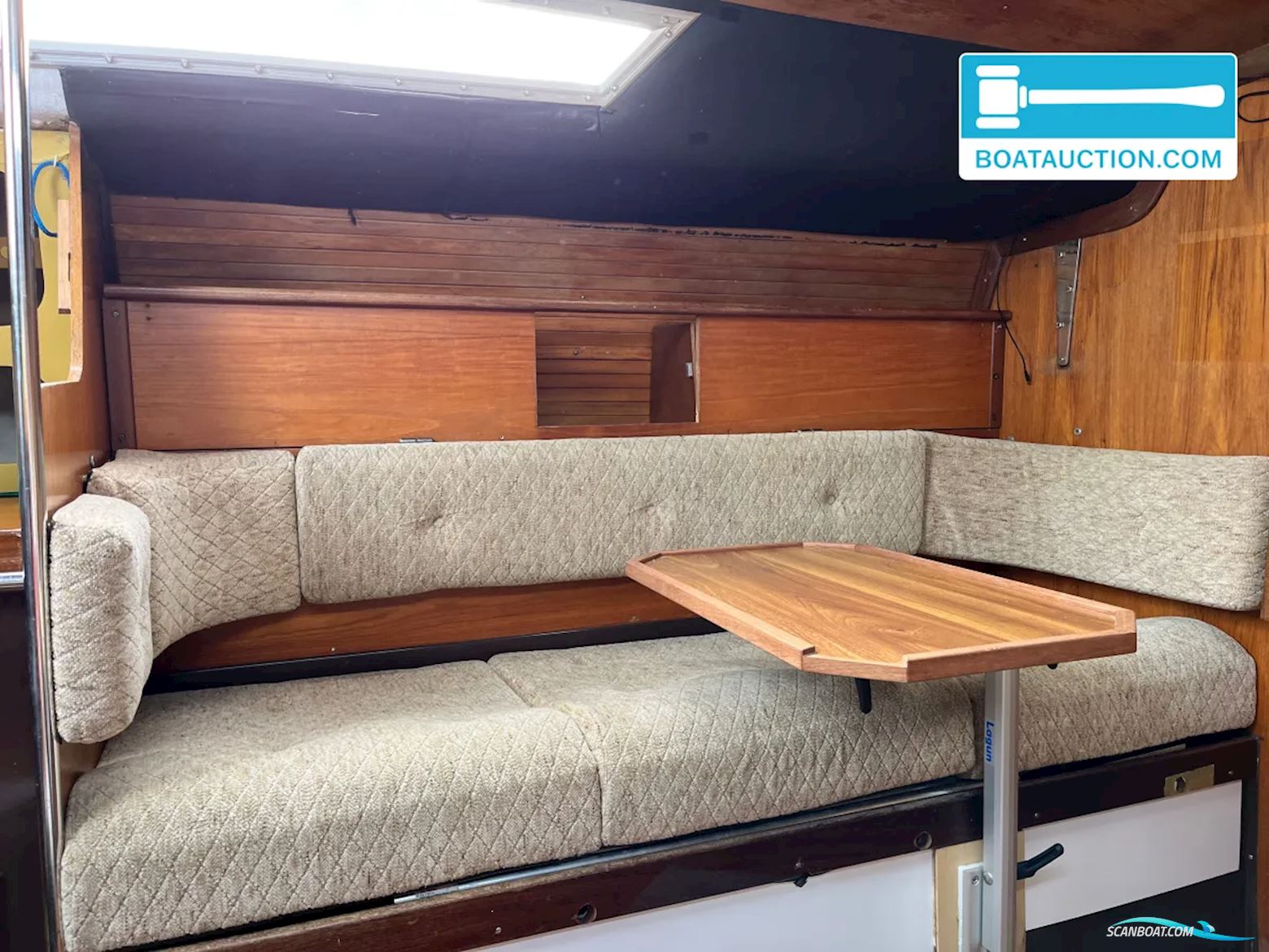Beneteau First 30