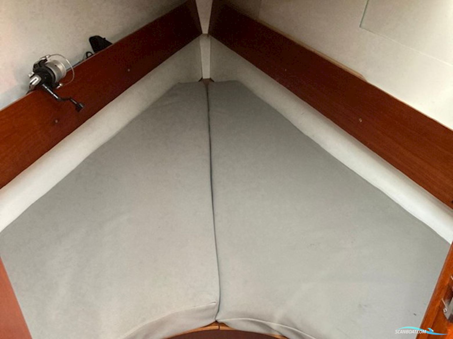 Beneteau First 300