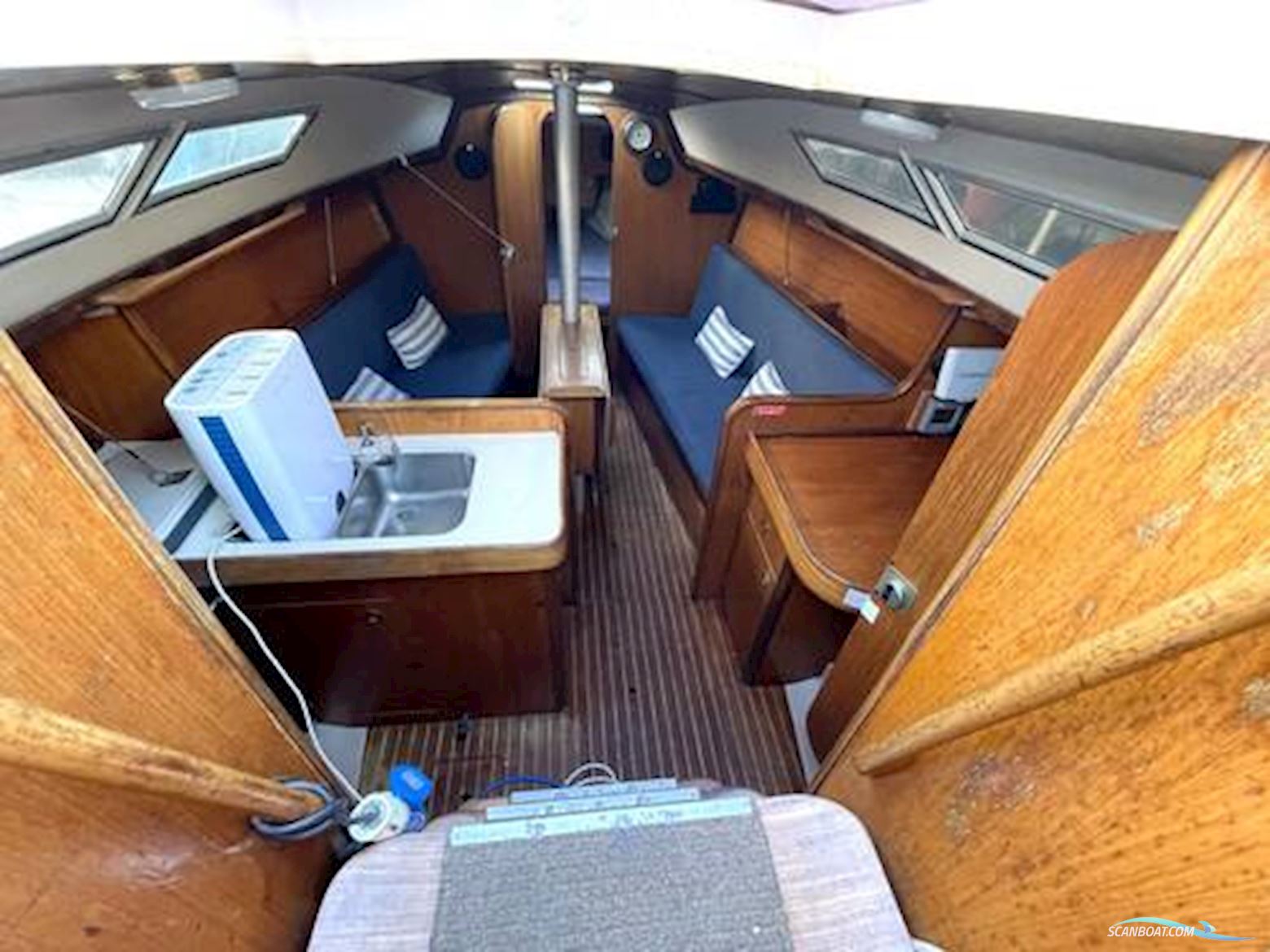 Beneteau First 305