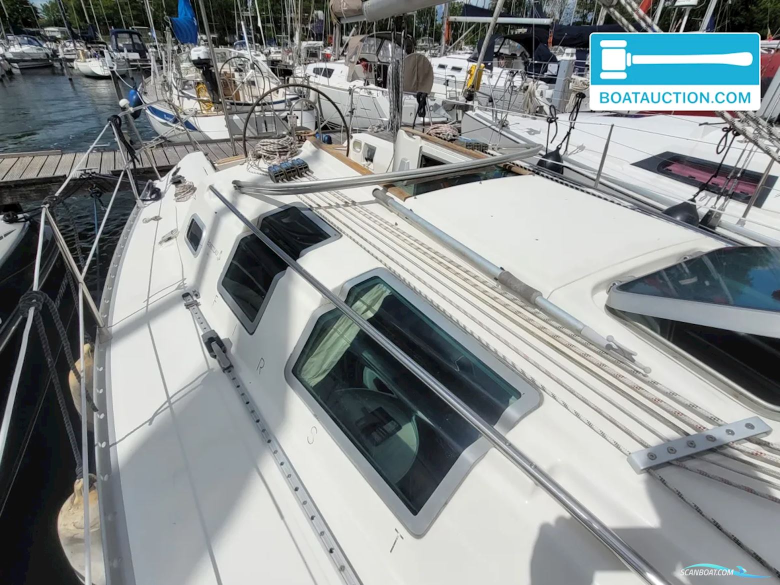 Beneteau First 32s5