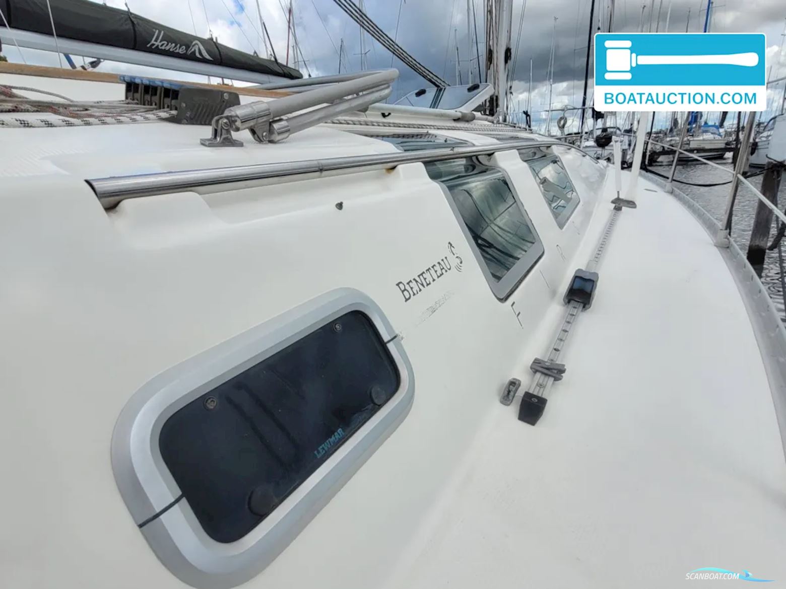 Beneteau First 32s5
