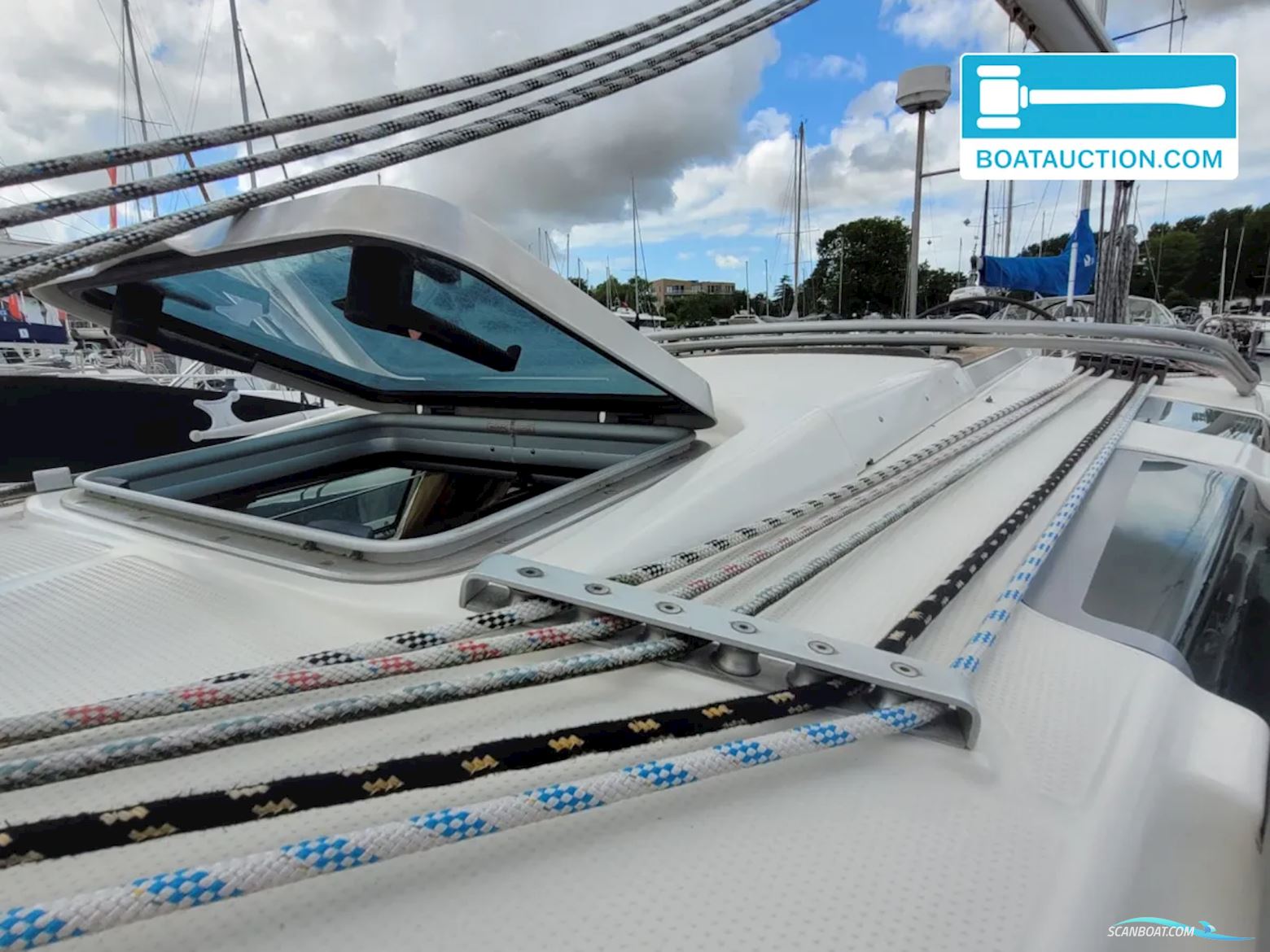 Beneteau First 32s5