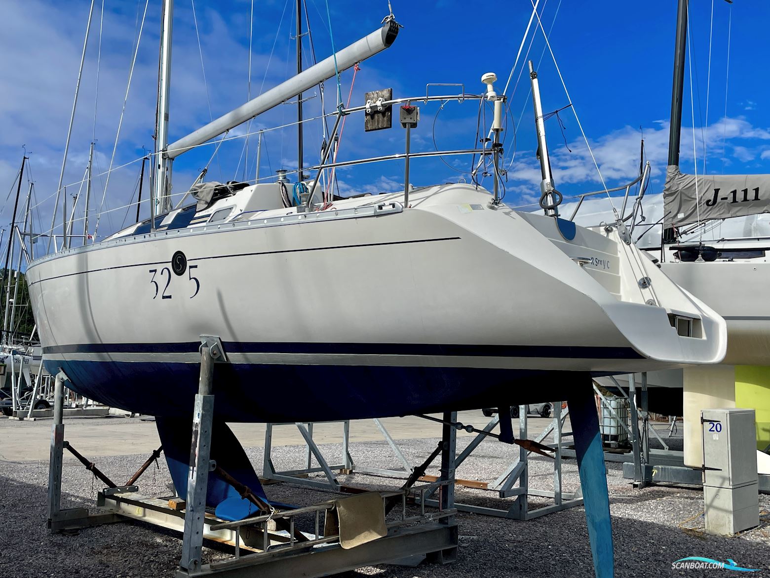 Beneteau First 32s5