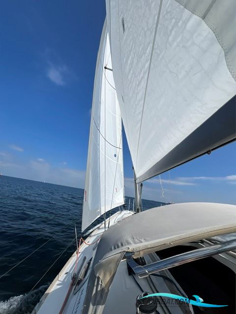 Beneteau First 33.7