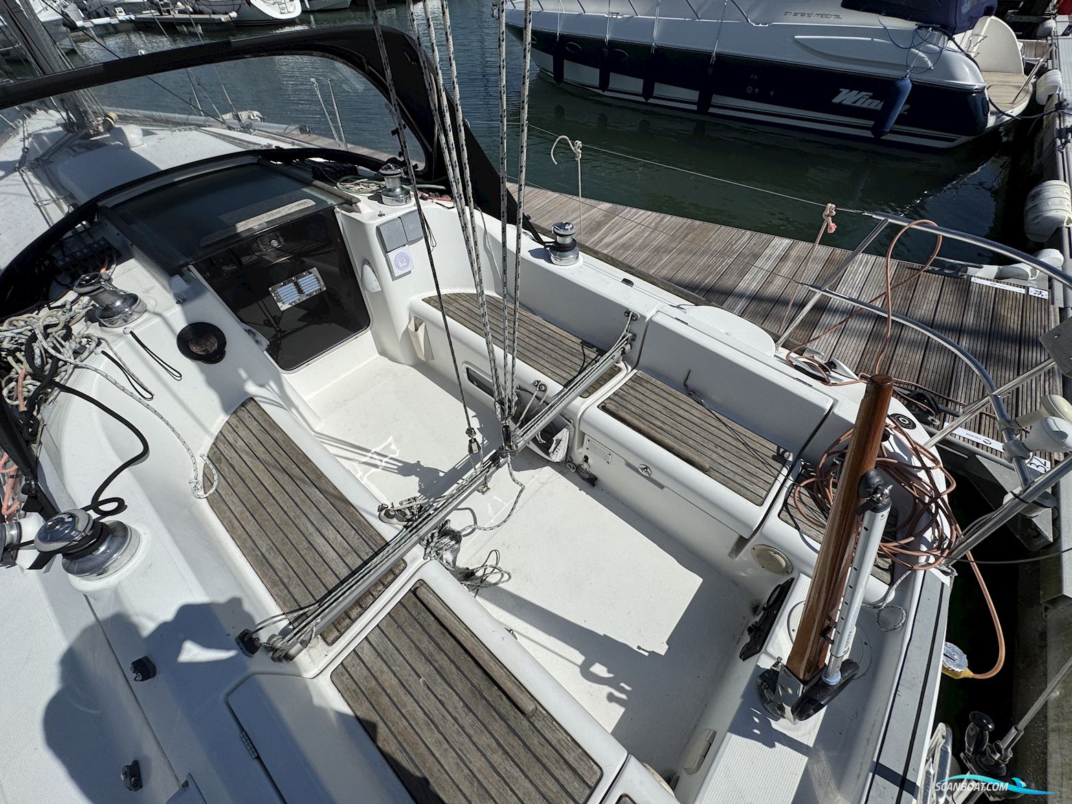 Beneteau First 33.7