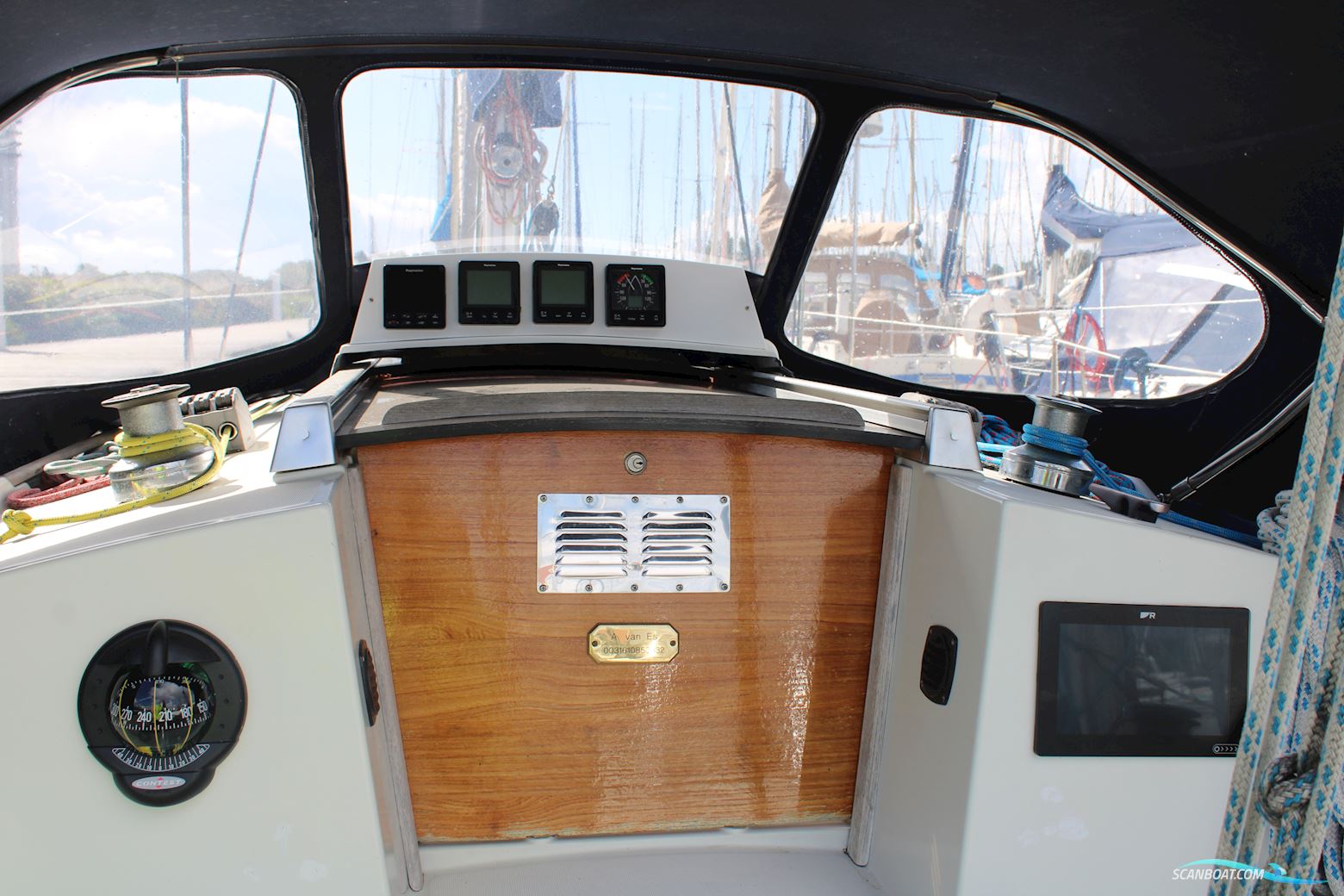 Beneteau First 345
