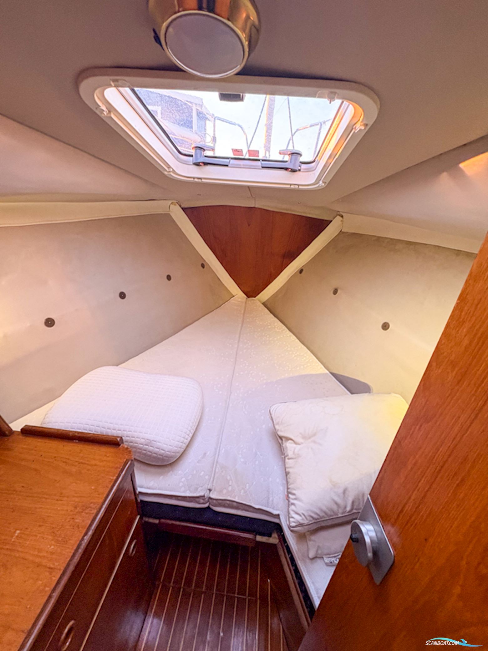 Beneteau First 345