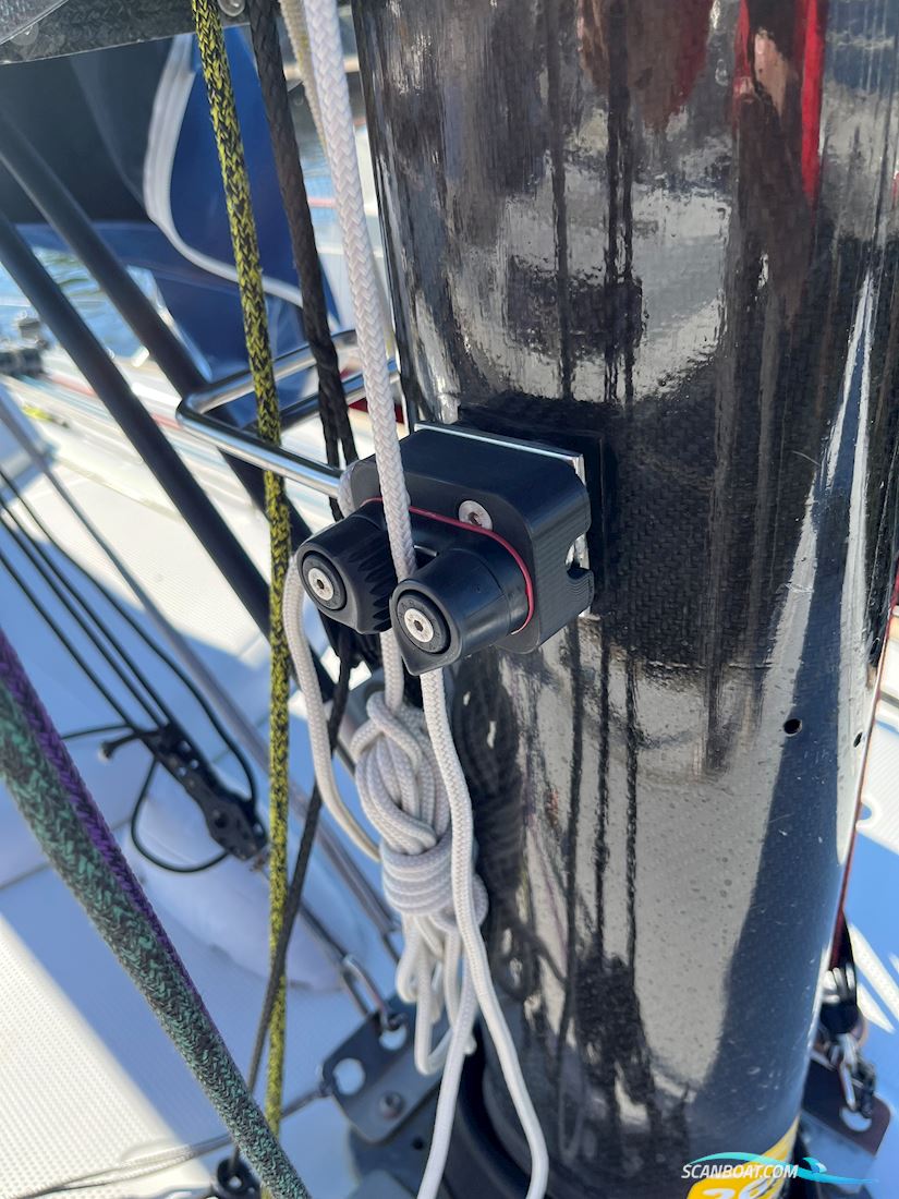 Beneteau First 34.7