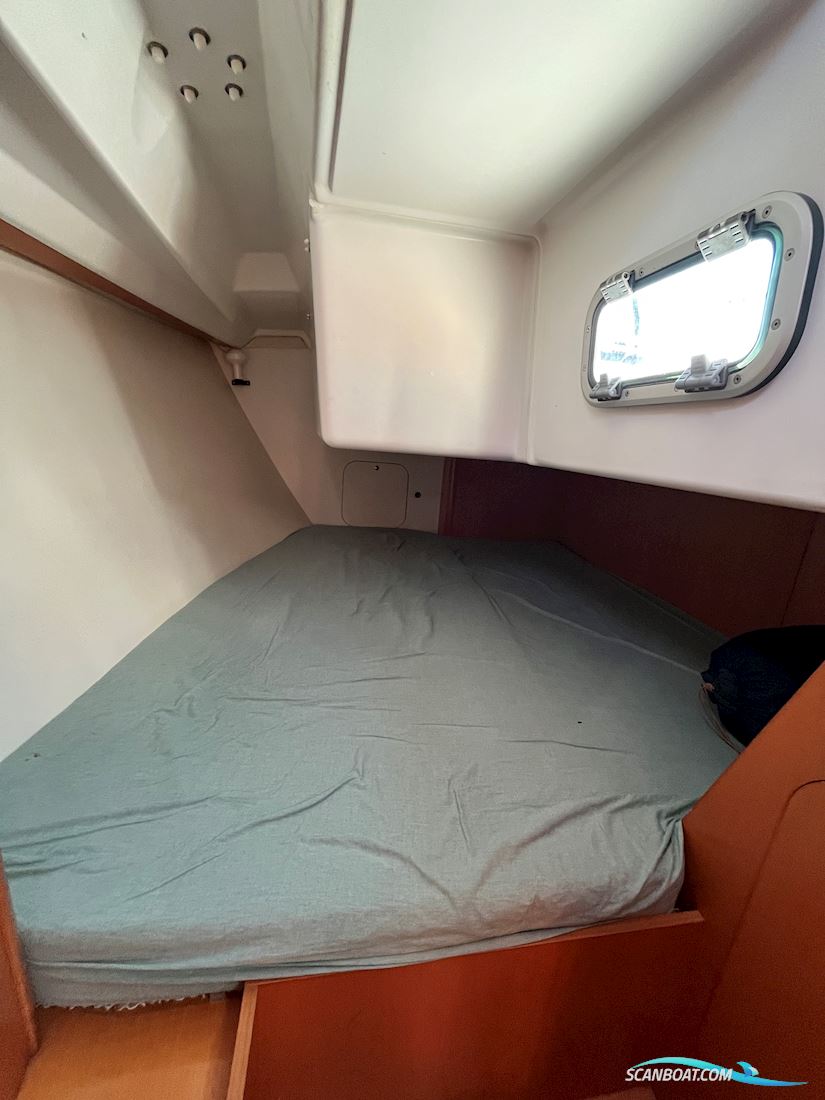 Beneteau First 34.7