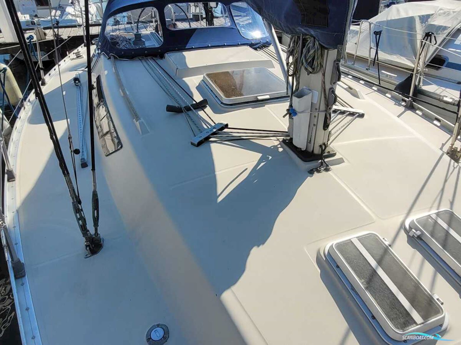 Beneteau First 35