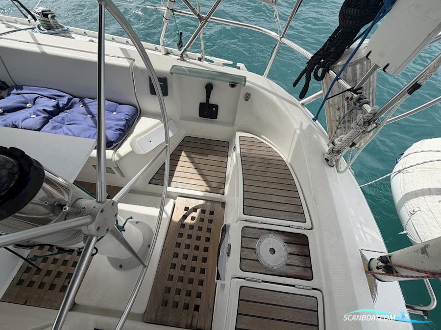 Beneteau First 38s5
