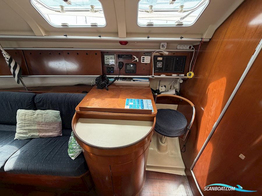 Beneteau First 38s5