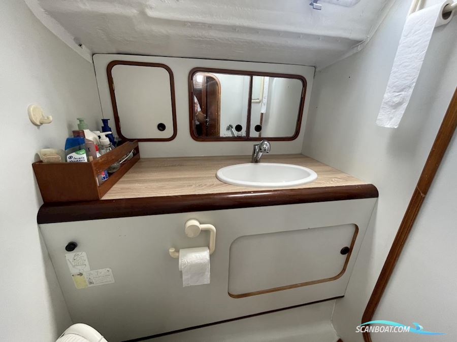 Beneteau First 405