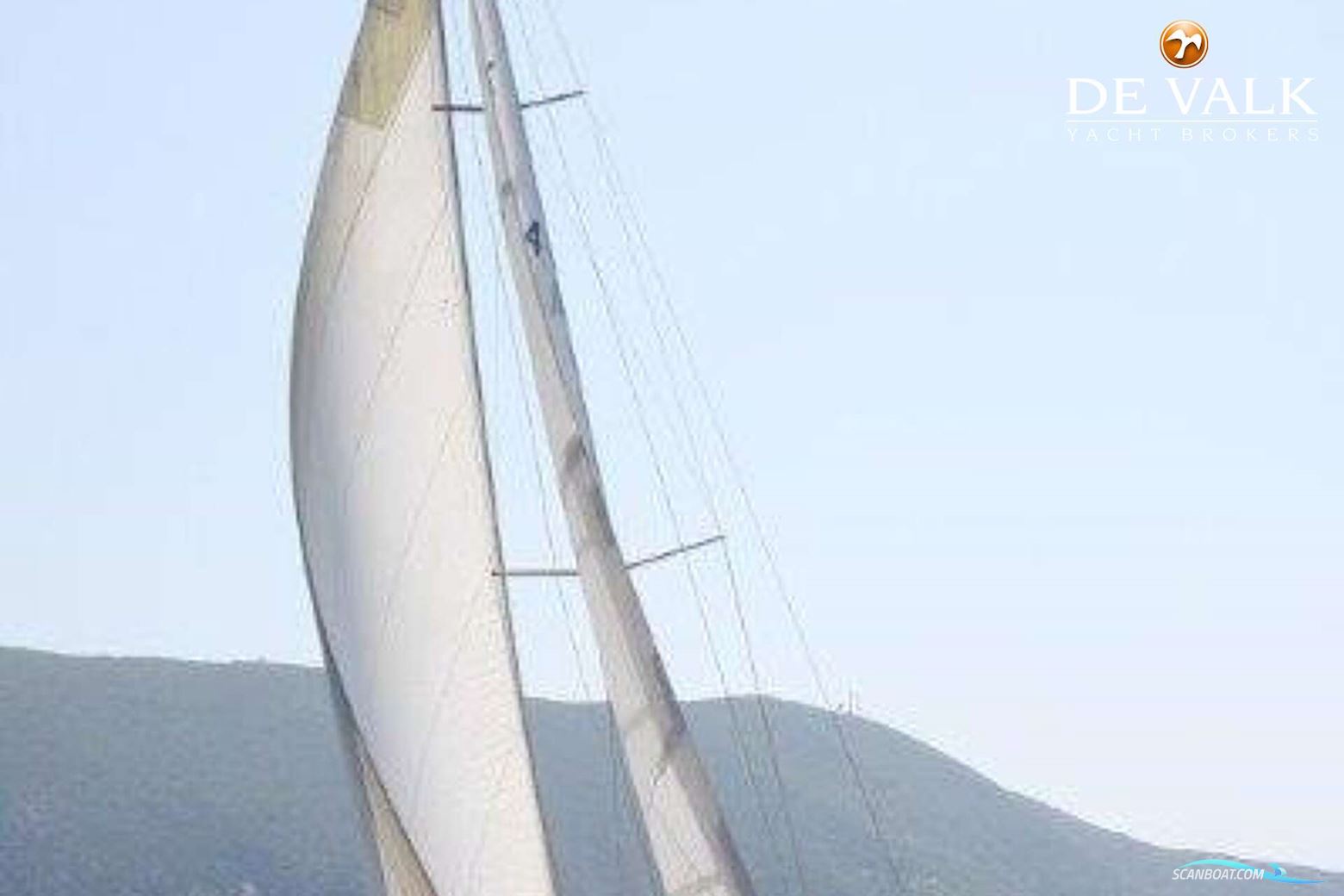 Beneteau First 405