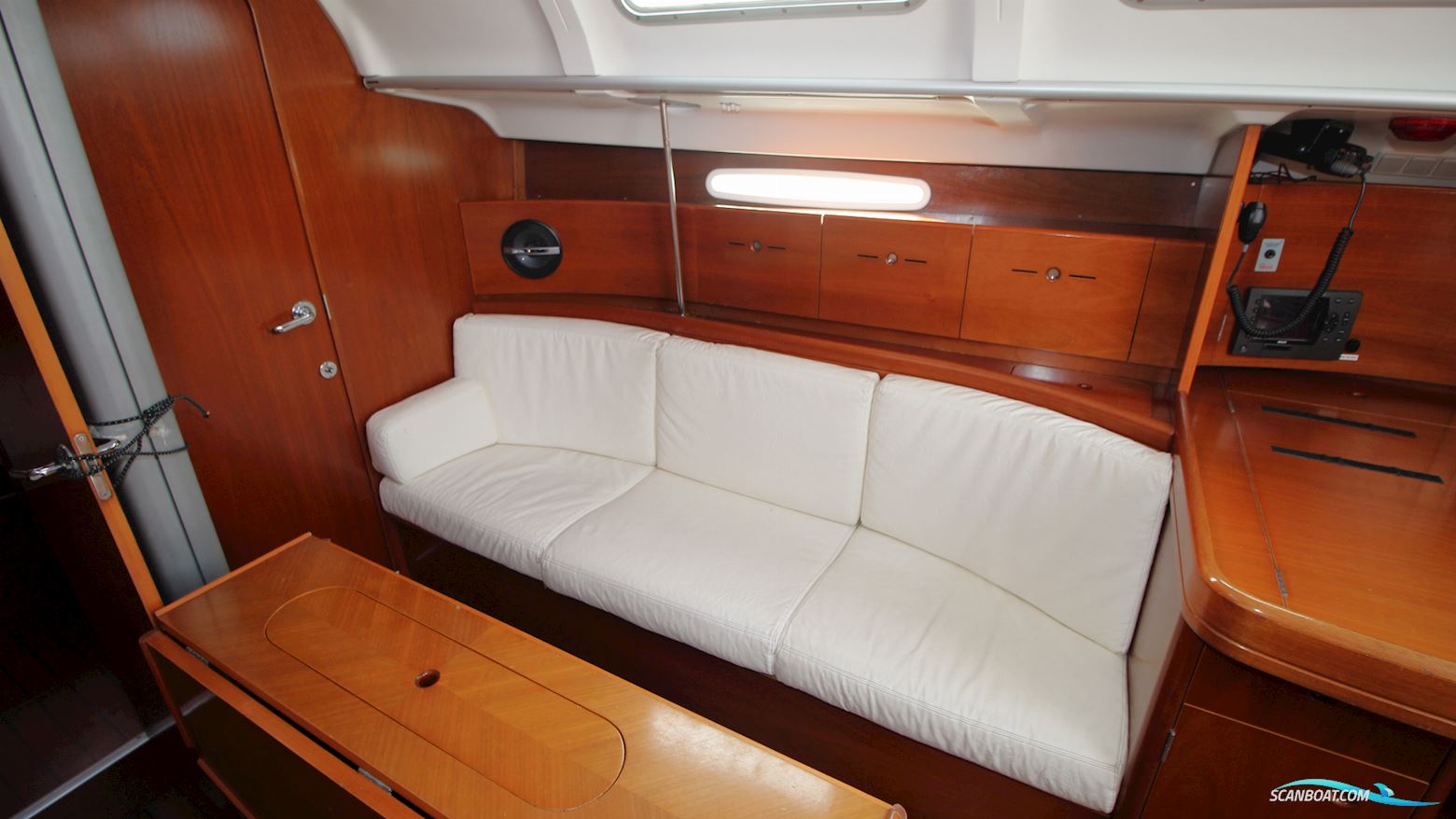 Beneteau First 40.7 - 3 Cabin 