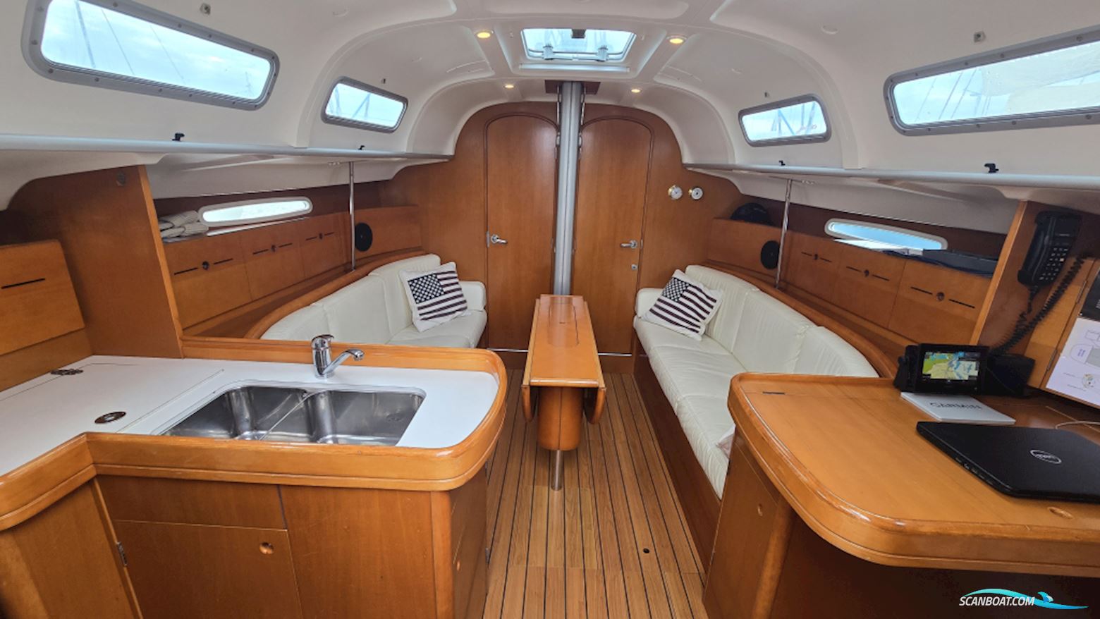 Beneteau First 40.7