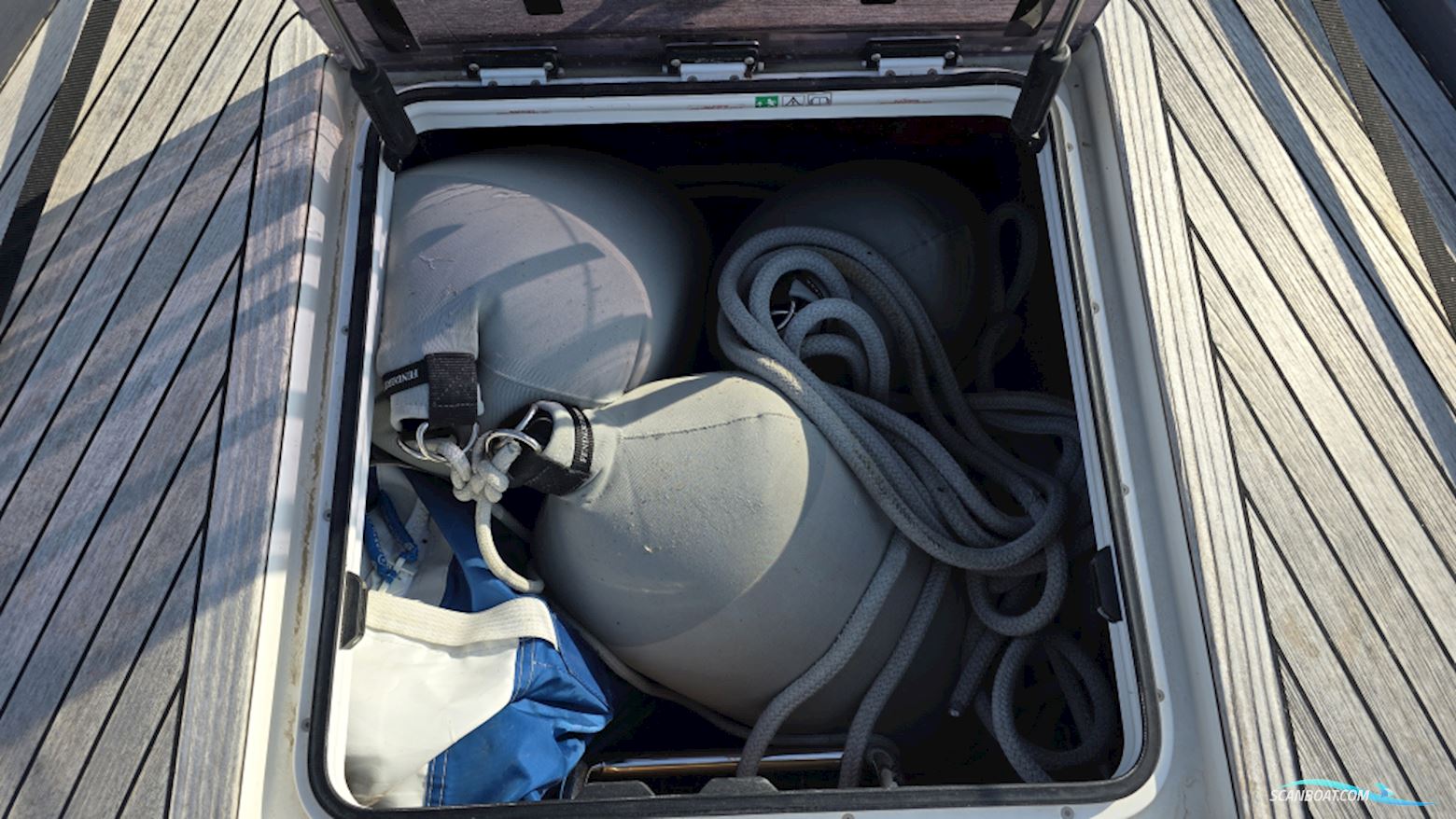 Beneteau First 53