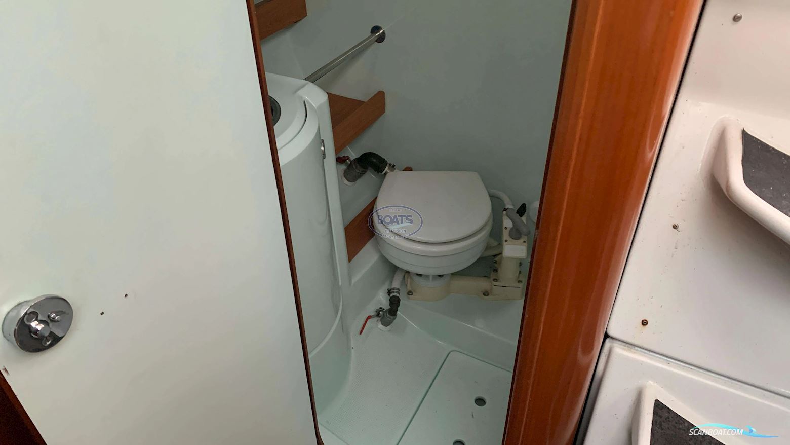 Beneteau OCEANIS 300