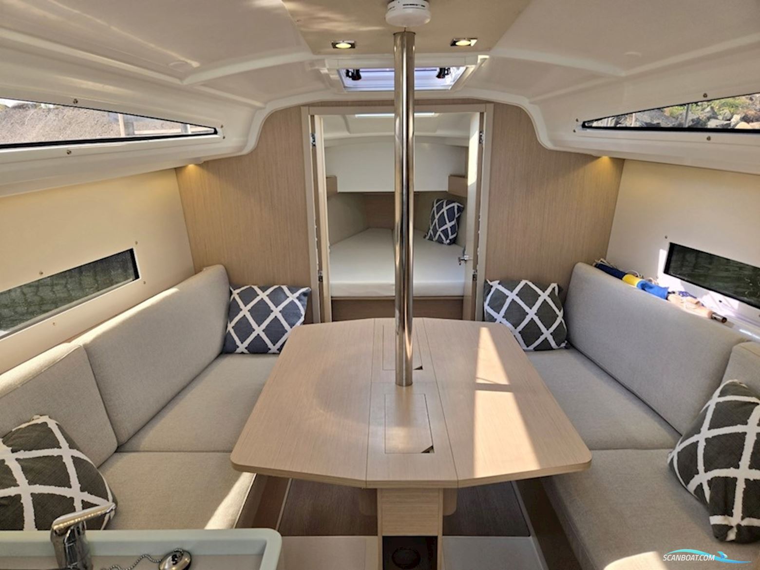 Beneteau Oceanis 30.1