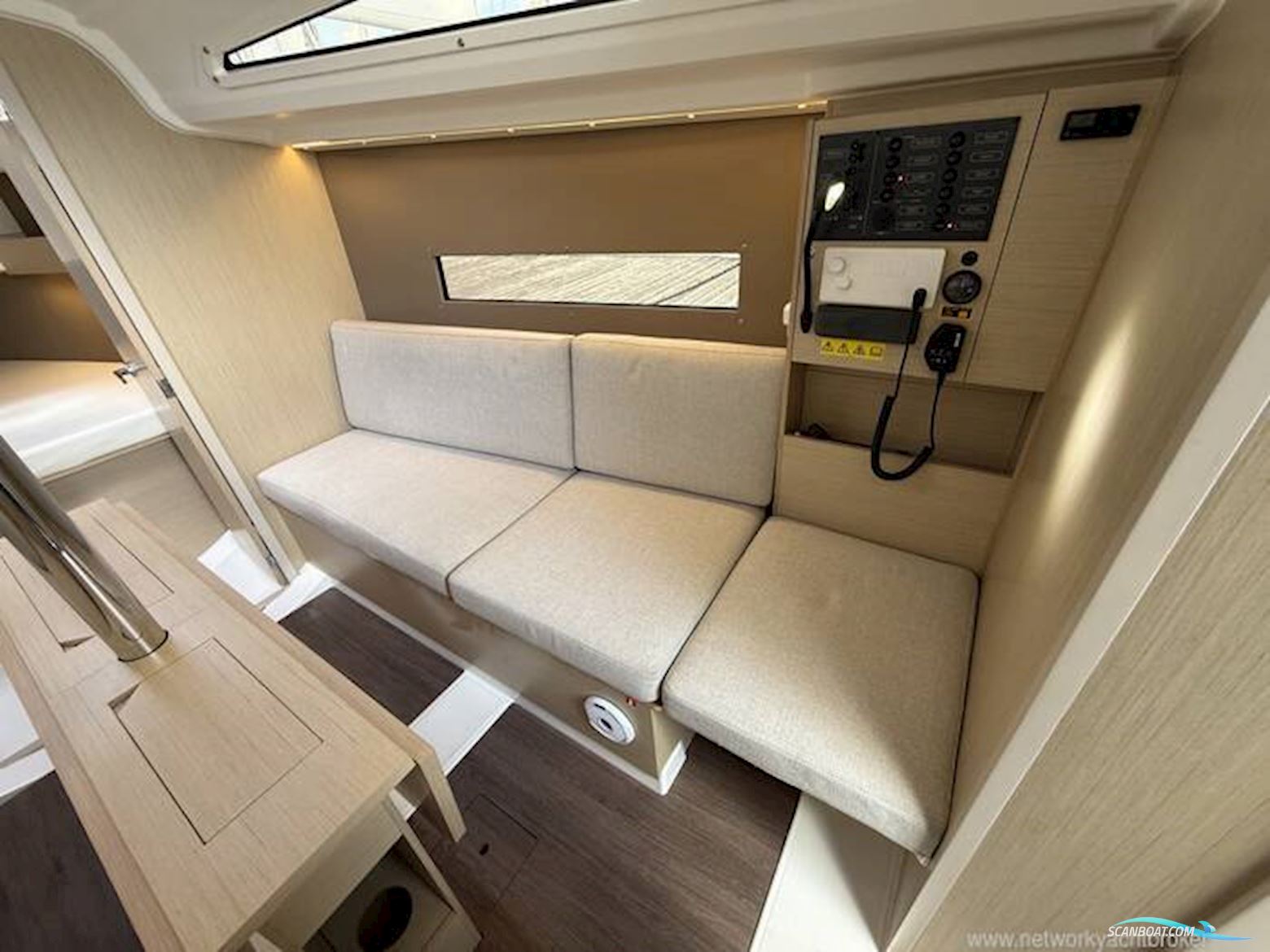Beneteau Oceanis 30.1