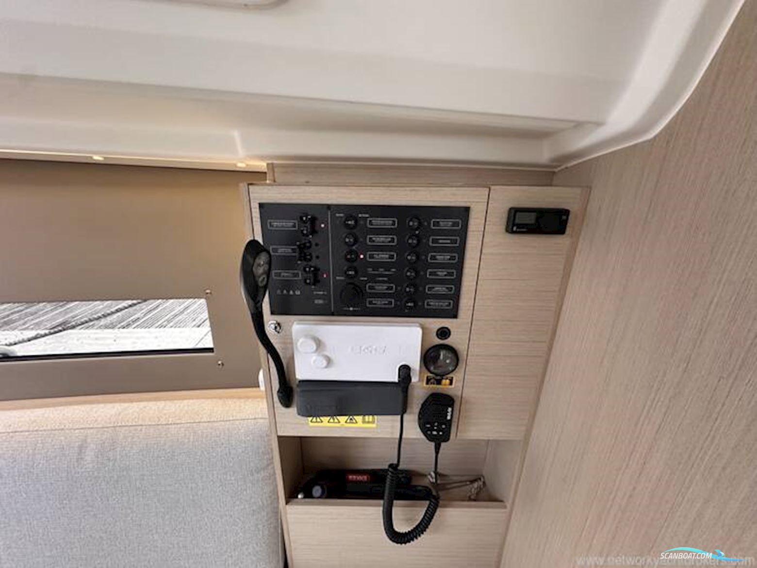 Beneteau Oceanis 30.1