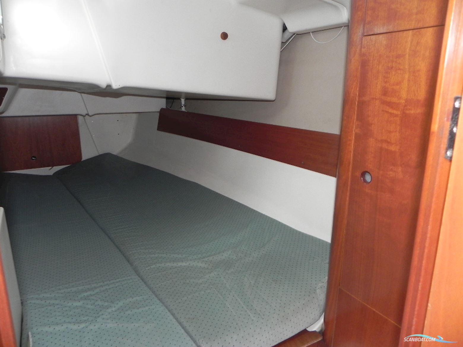 Beneteau Oceanis 321