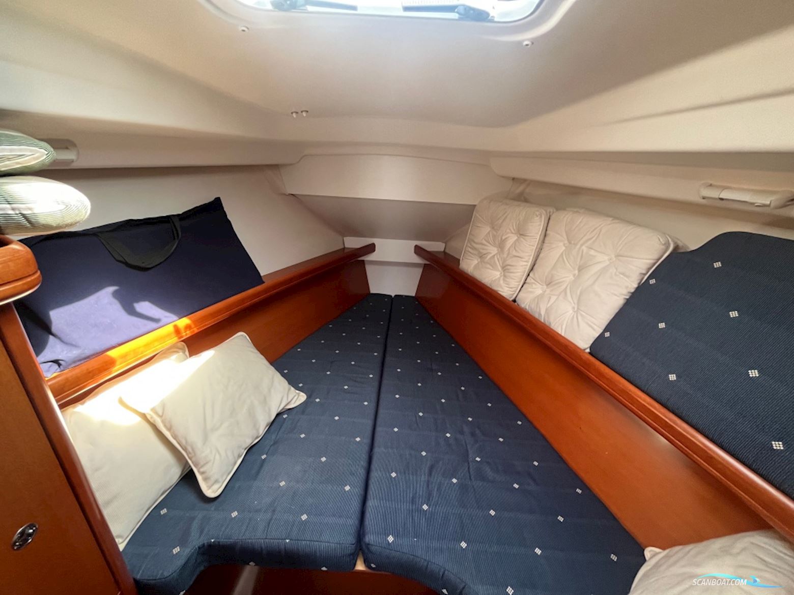 Beneteau Oceanis 323 Clipper  -  RESERVERET