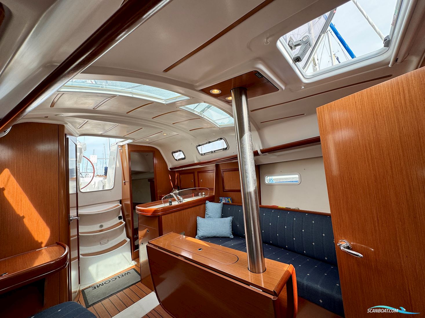 Beneteau Oceanis 323 Clipper