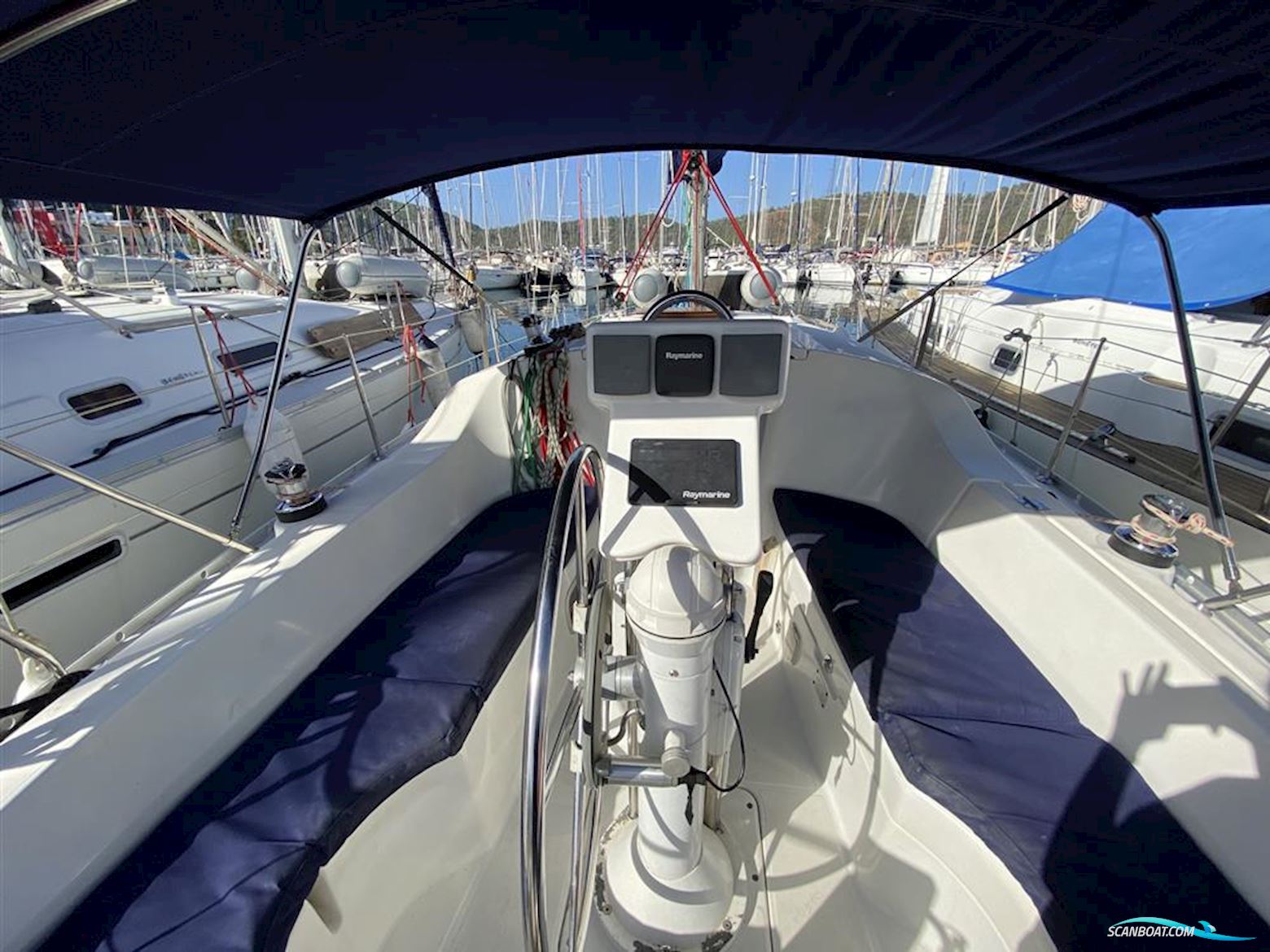 Beneteau OCEANIS 323