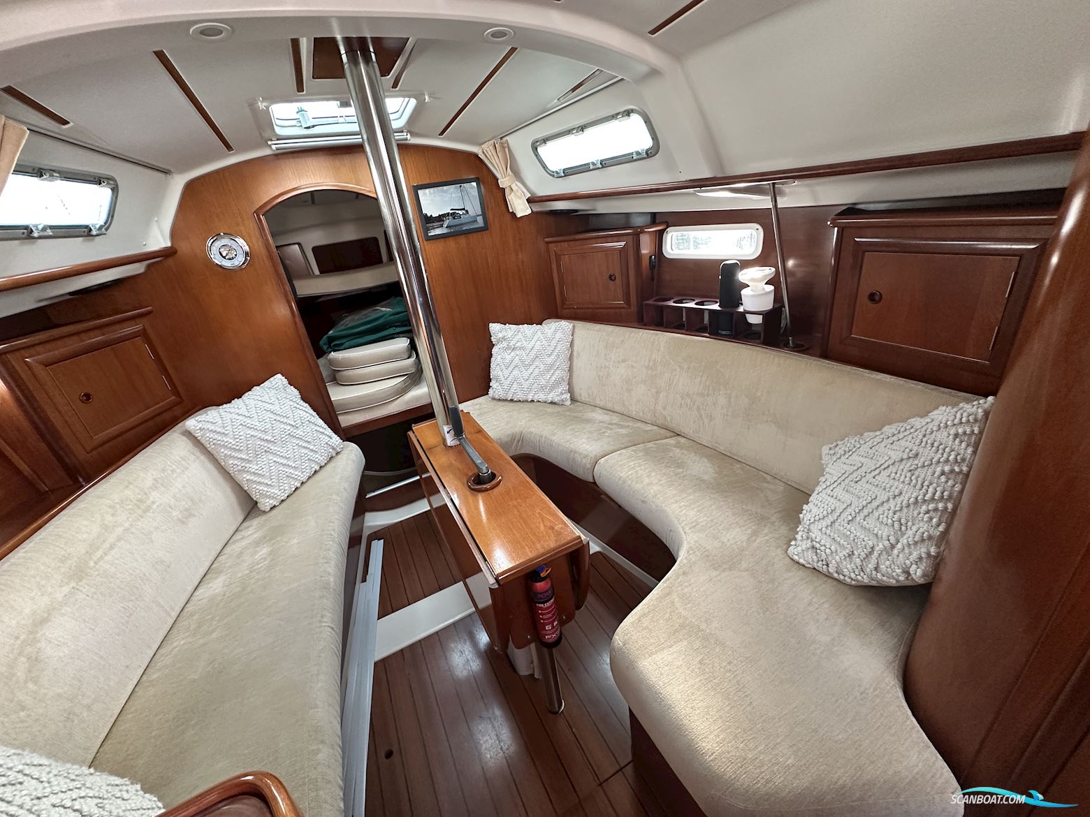 Beneteau Oceanis 331 Clipper