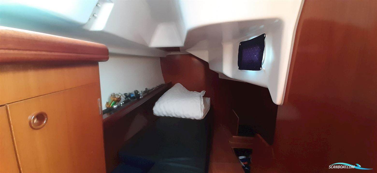 Beneteau OCEANIS 331